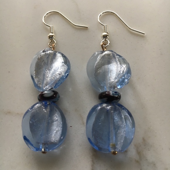 Blue earrings - Picture 2 of 3